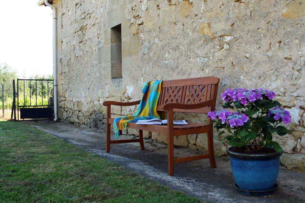 مبيت وإفطار Les Salles-de-Castillon Bleu Raisin المظهر الخارجي الصورة